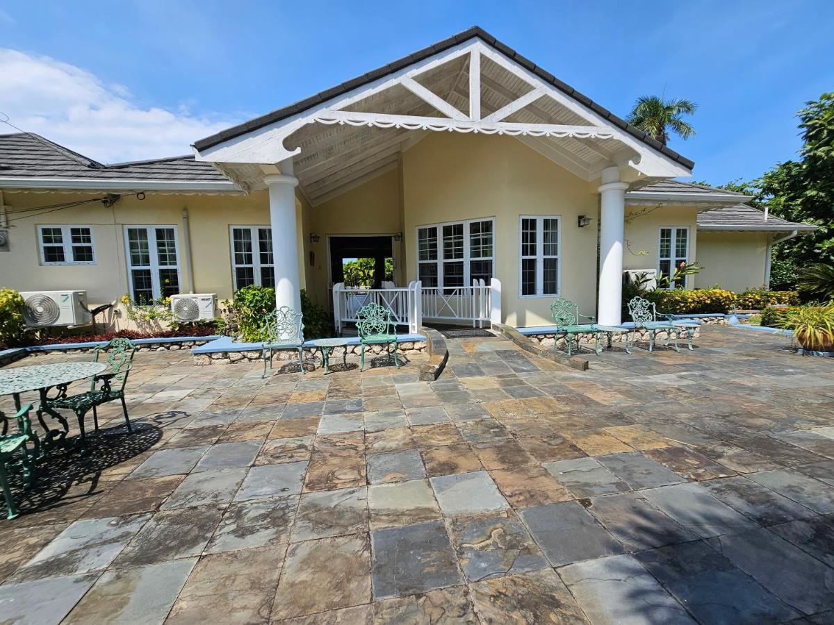Spicy Hill Villa Port Antonio Exterior foto